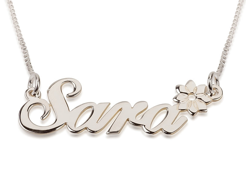 Name necklace with flower - NATASHAHS