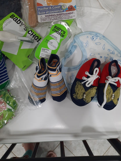 Baby clothing gift sets ideal for baby showers and new born baby occasions - SET E - NATASHAHS
