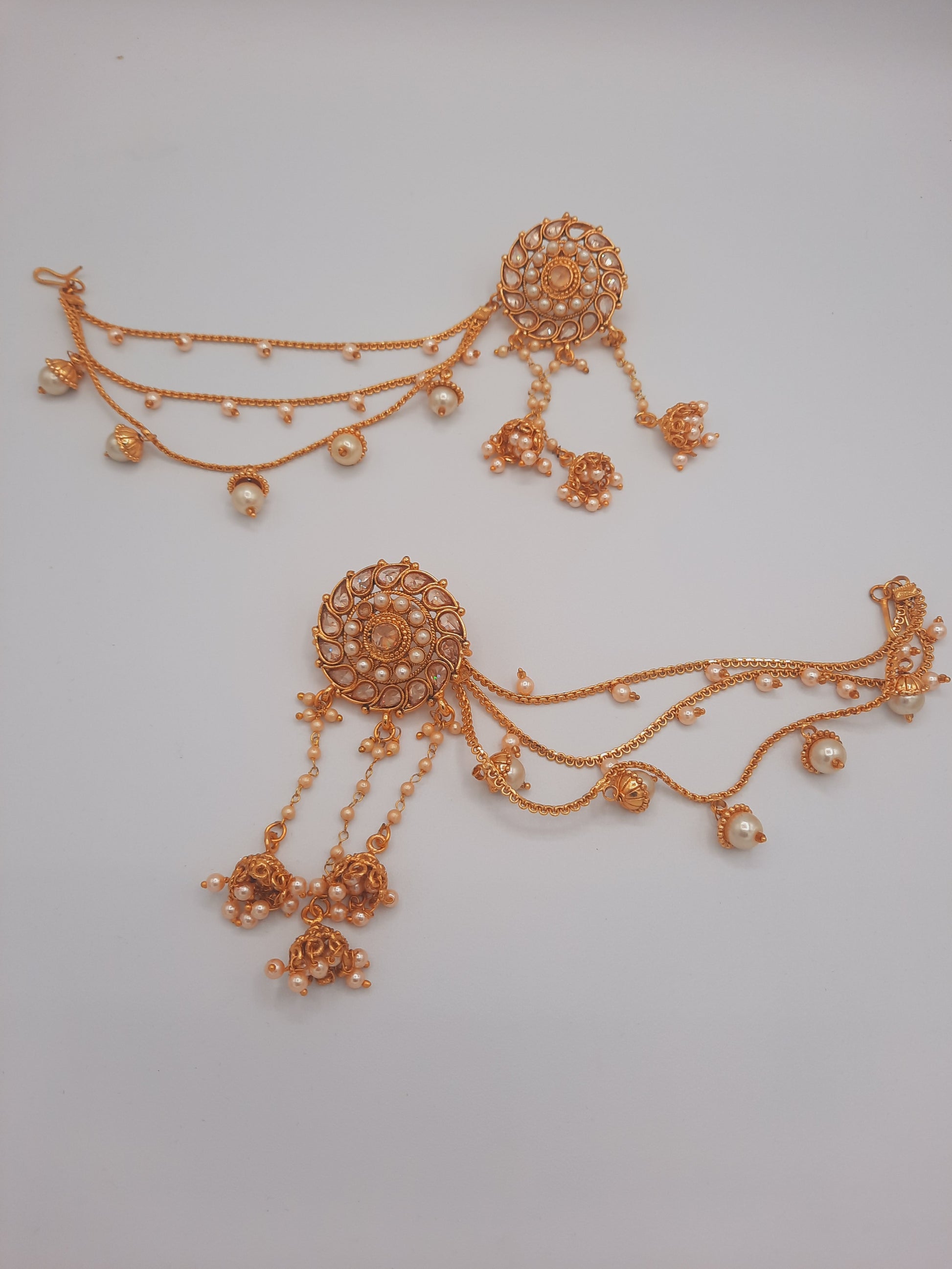 White long maala necklace with pearls and kundanand mughal earrings - NATASHAHS