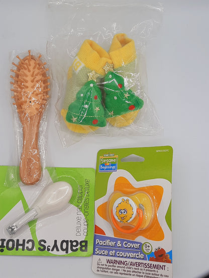 Baby Gift set Baby with new born essential items
