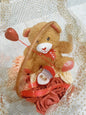 Gift basket with a ring and roses for proposing your loved ones