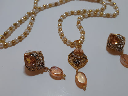 Champagne stones Golden Base Pendant Set - NATASHAHS