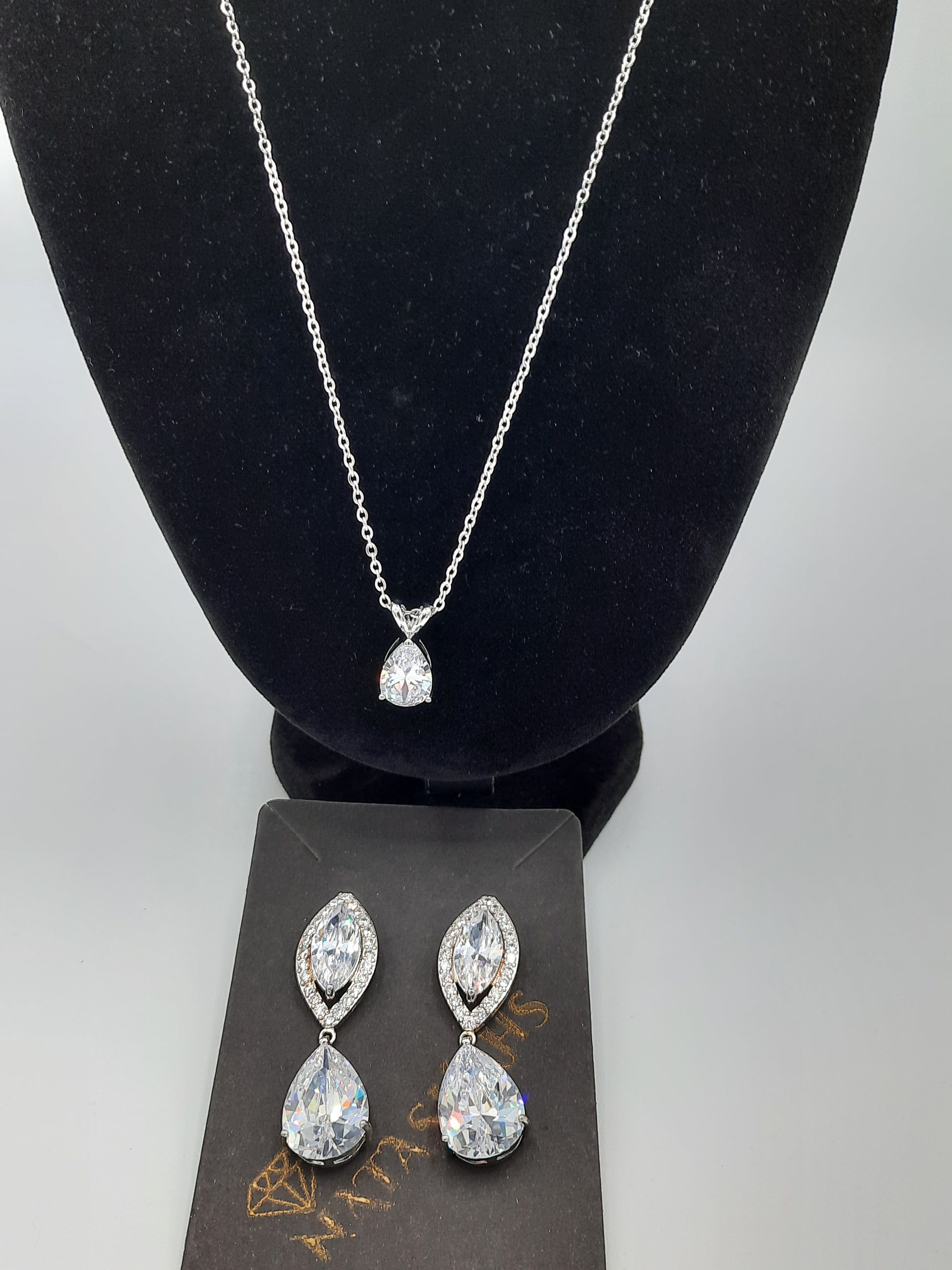 Crystal Eye Gem earrings with necklace - NATASHAHS