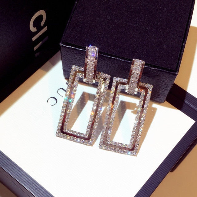 Natashahs Vintage Earrings Large for Women Statement Earrings Geometric Gold Metal Pendant Earrings Trend Fashion Jewelry - NATASHAHS